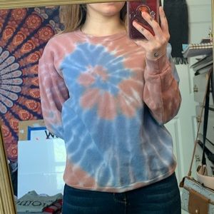 The dye sweater
